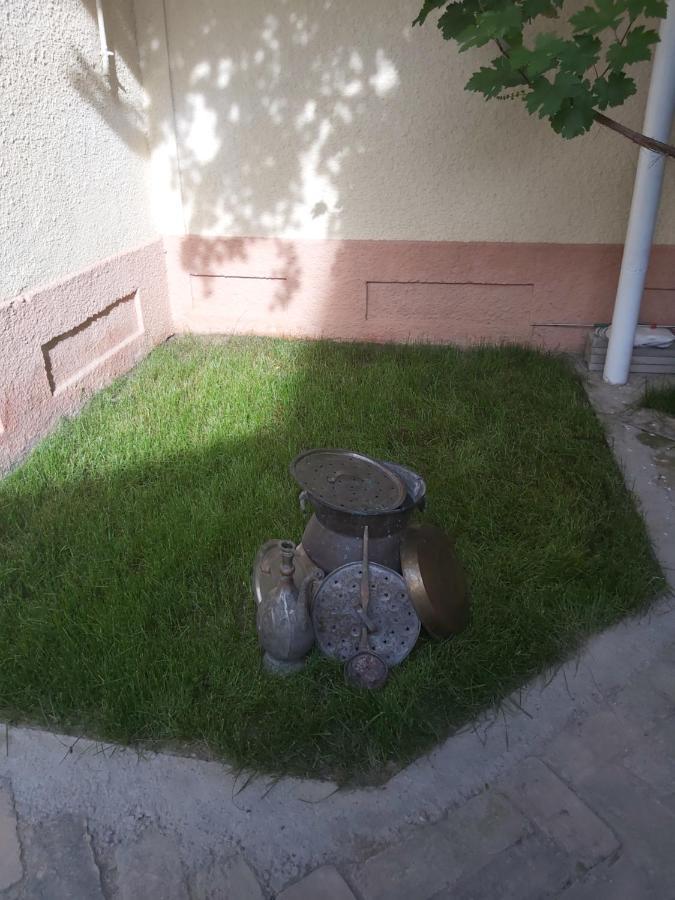 Guest House Han Samarkand Esterno foto