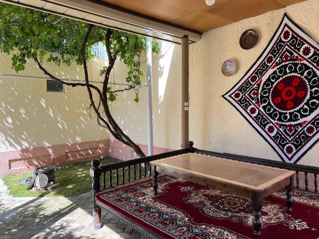 Guest House Han Samarkand Esterno foto