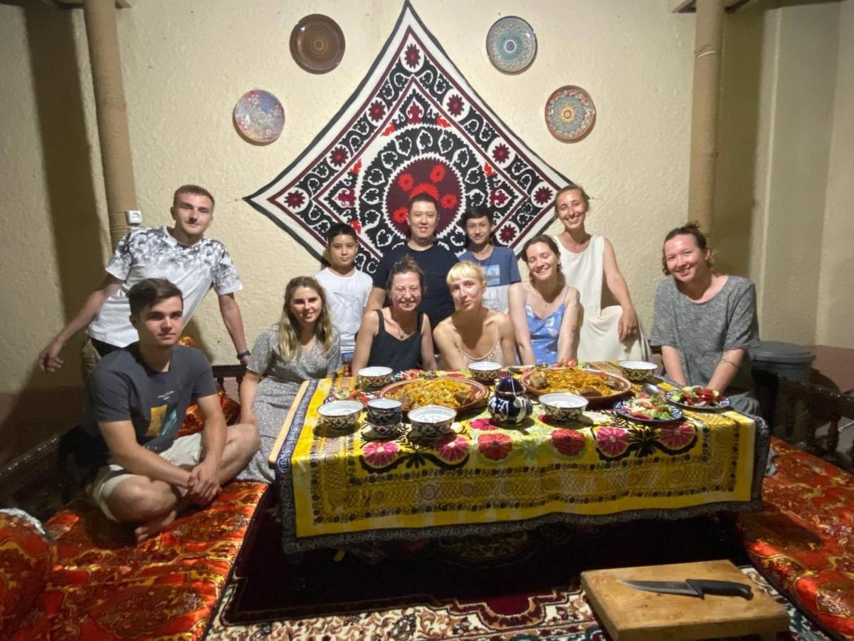 Guest House Han Samarkand Esterno foto
